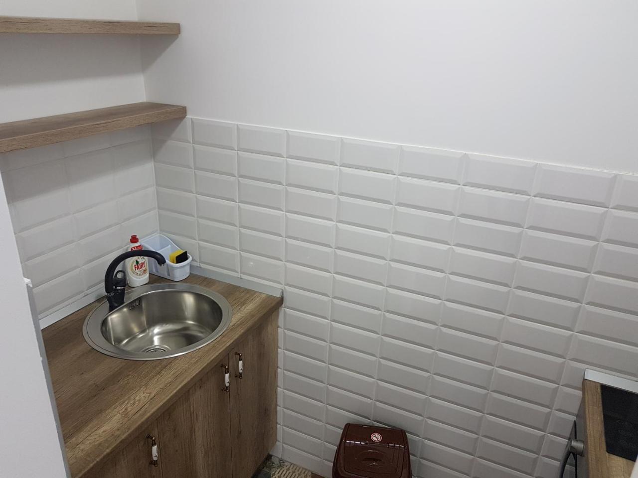 Apartman Simic 2 ヴァリェヴォ エクステリア 写真